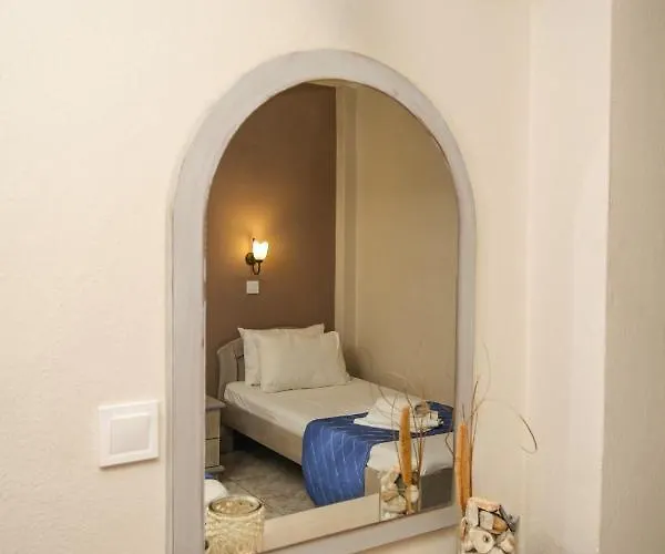 Apart Otel Apollon Sarti