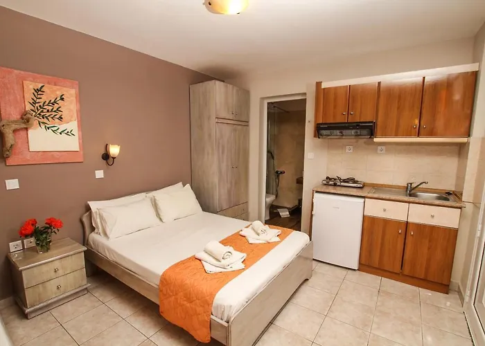 Apart Otel Apollon 2*